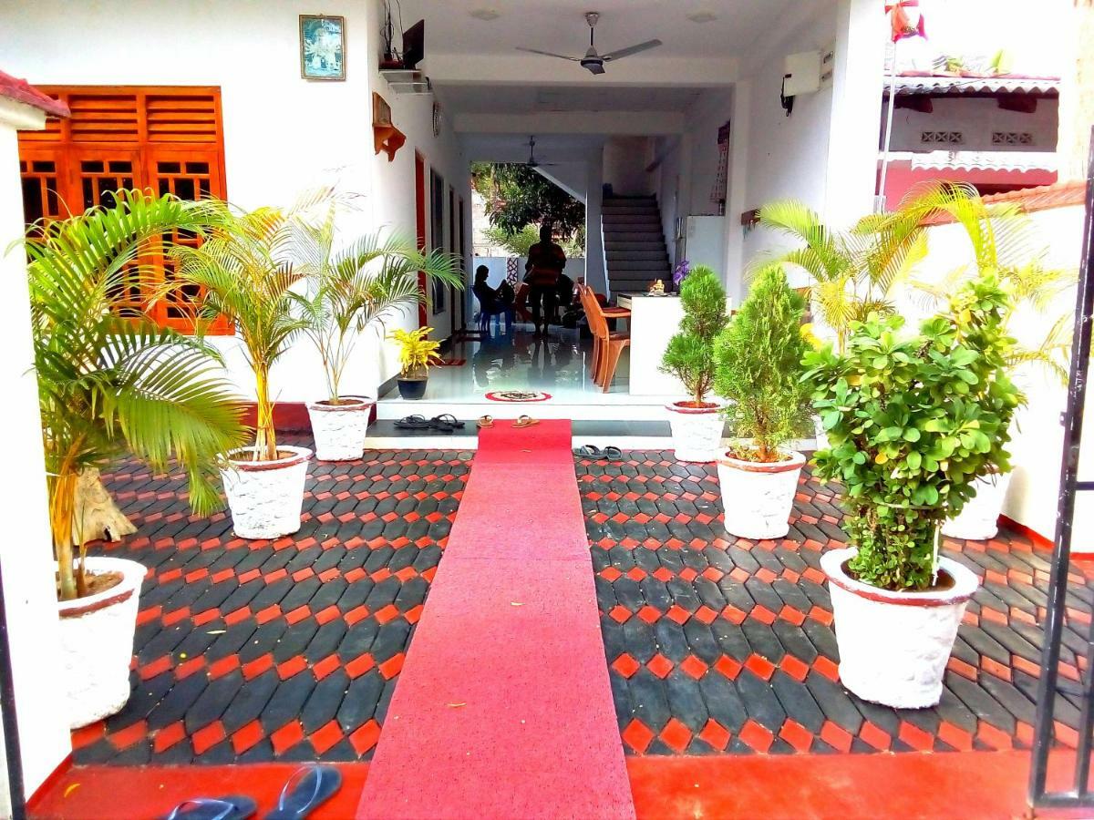 Hilton Cottage Trincomalee Bagian luar foto